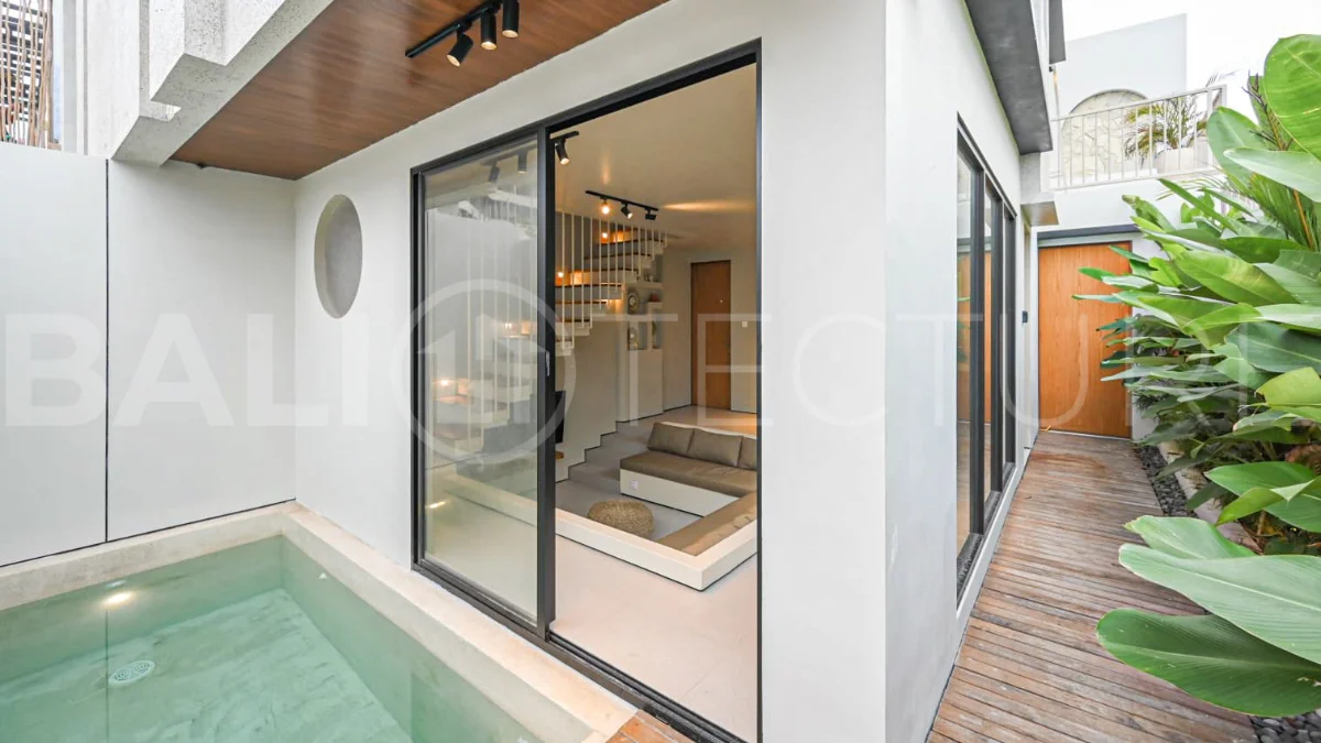 Modern villa with private swimming pool in a peaceful neighbourhood of Pecatu, Uluwatu, Bali, near New Kuta Golf, GWK Cultural Park, Uluwatu Temple, beach clubs, cafes, restaurants, gyms, and padel courts.